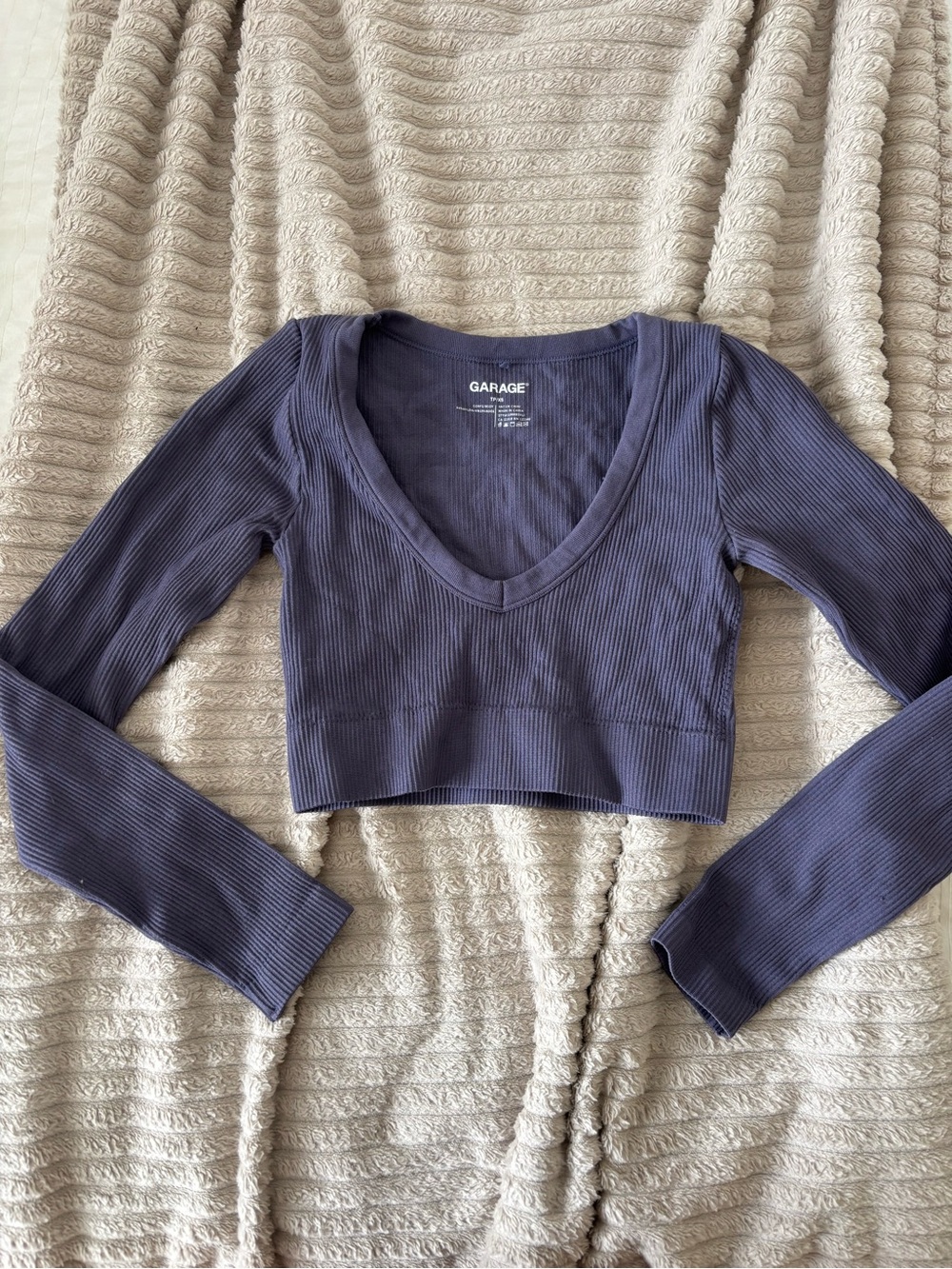 Garage Seamless Long Sleeve Crop Top